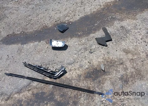 2018 Subaru Forester 2.5I Limited из США, поврежденный, VIN JF2SJAJC5JH503323